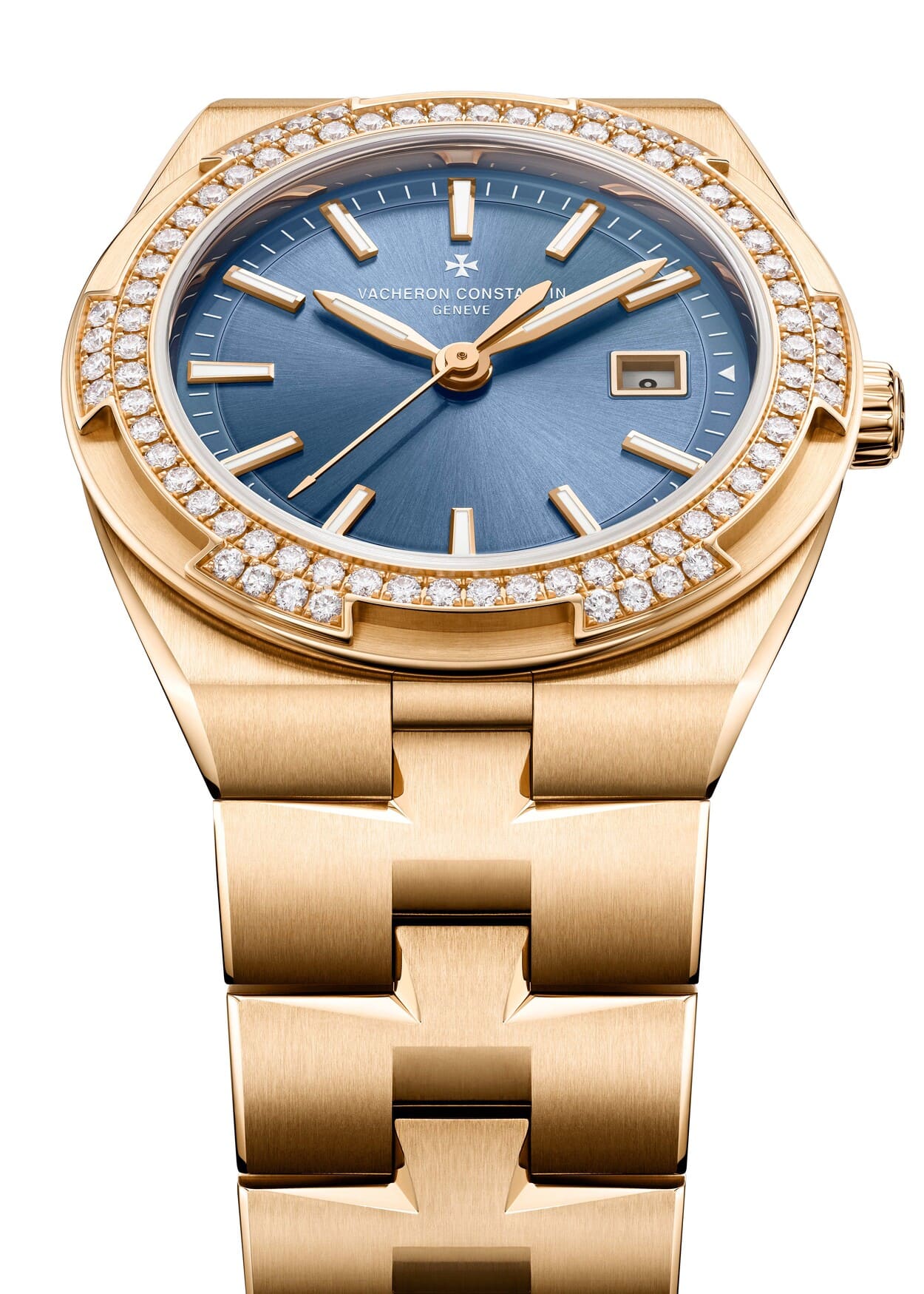 Overseas quartz 33 mm watch combines a bezel with 78 diamonds and a denim blue dial