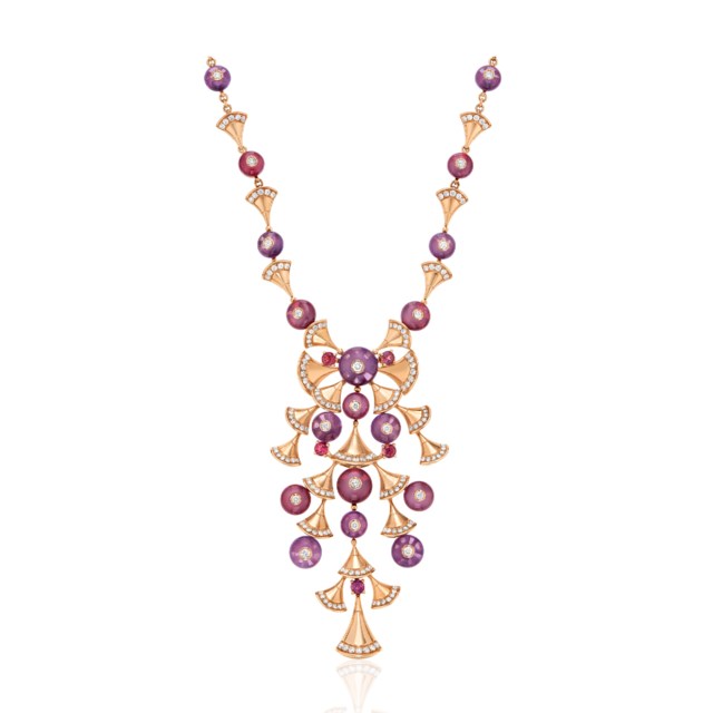 قلادة من بولغري - مجوهرات مزاد كريستيز Jewels Online نيويورك ربيع 2024