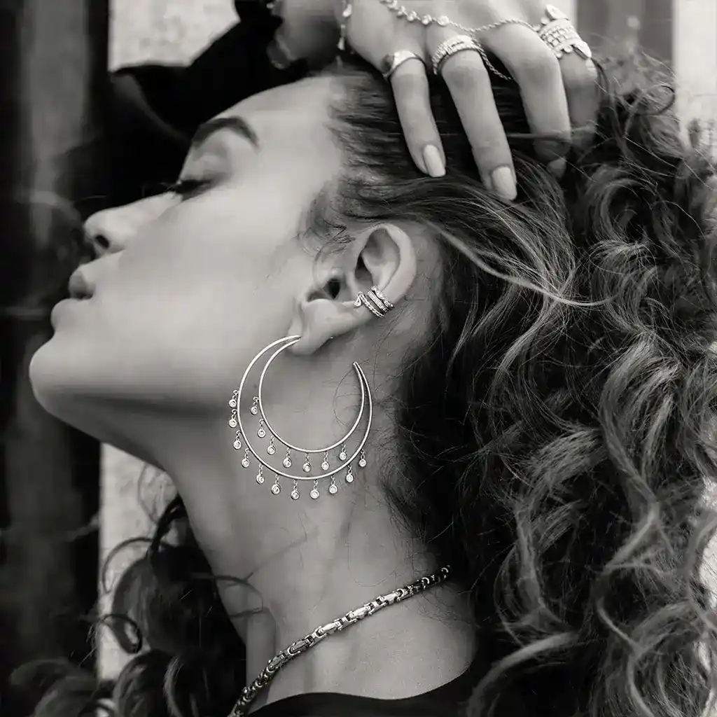 Jacquie Aiche DOUBLE ROW DIAMOND SHAKER HOOPS_1_11zon