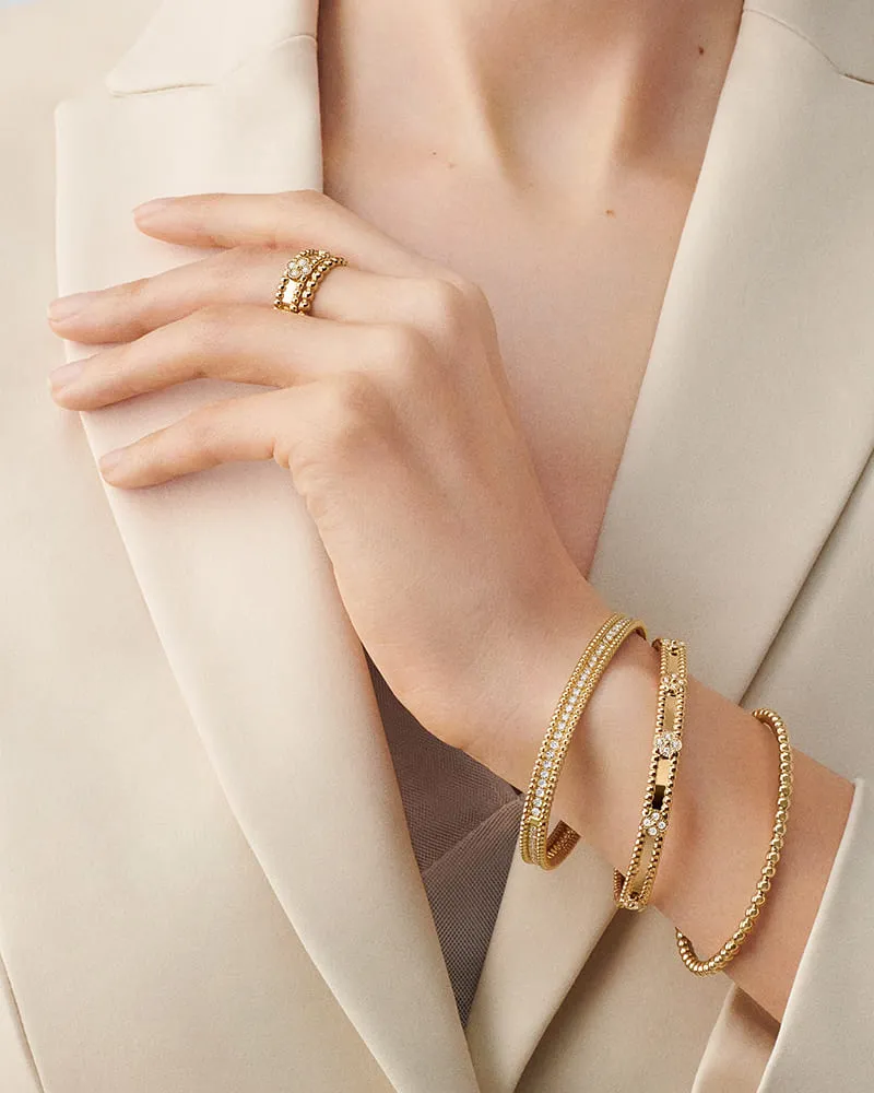 Perlée pearls of gold bracelet, medium model 18K yellow gold - Van Cleef & Arpels